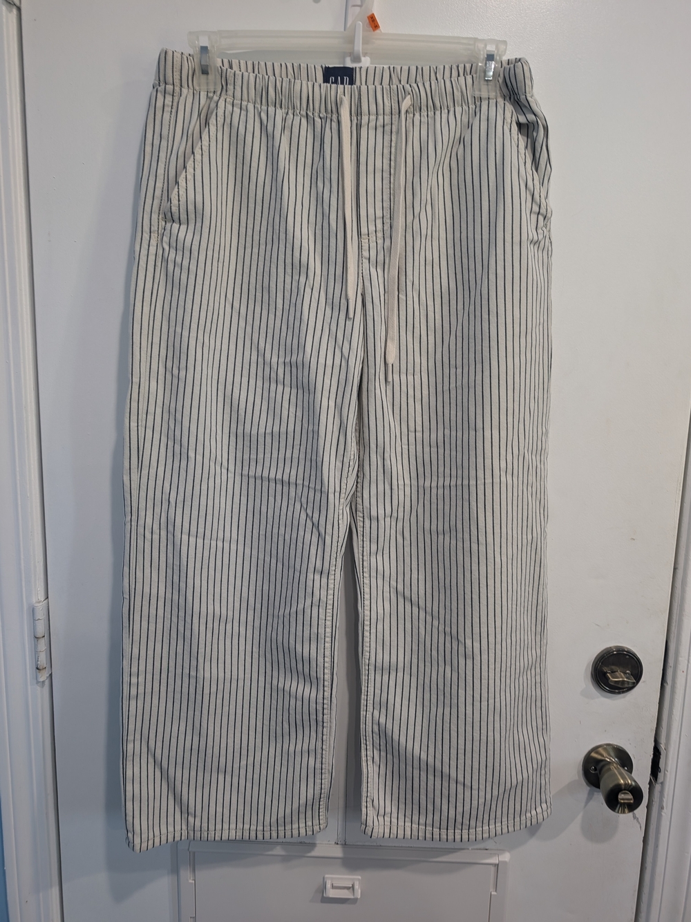 Gap Low Rise '90s Loose Easy Crop Stripe Jeans Black & Milk White Stripe Medium - Picture 4 of 9